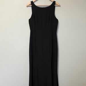 Amsale Simple Elegant Flattering Black Dress